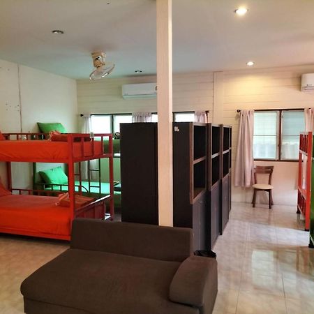Lotus Hostel Beach タオ島 エクステリア 写真