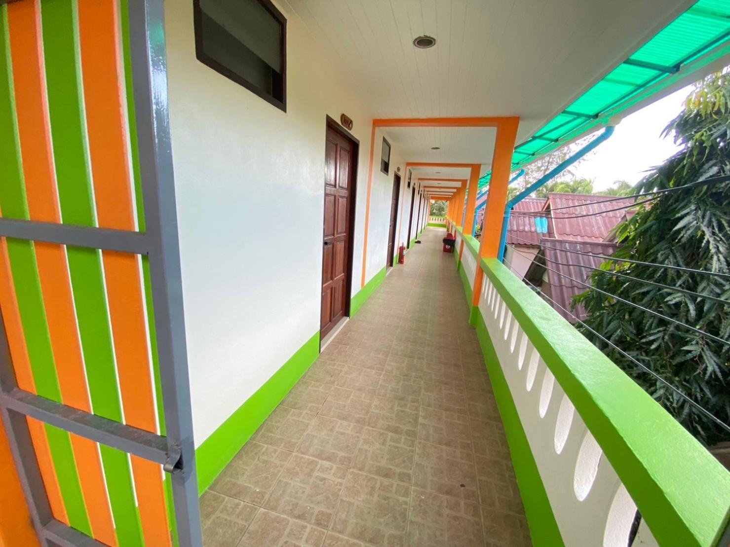 Lotus Hostel Beach タオ島 エクステリア 写真